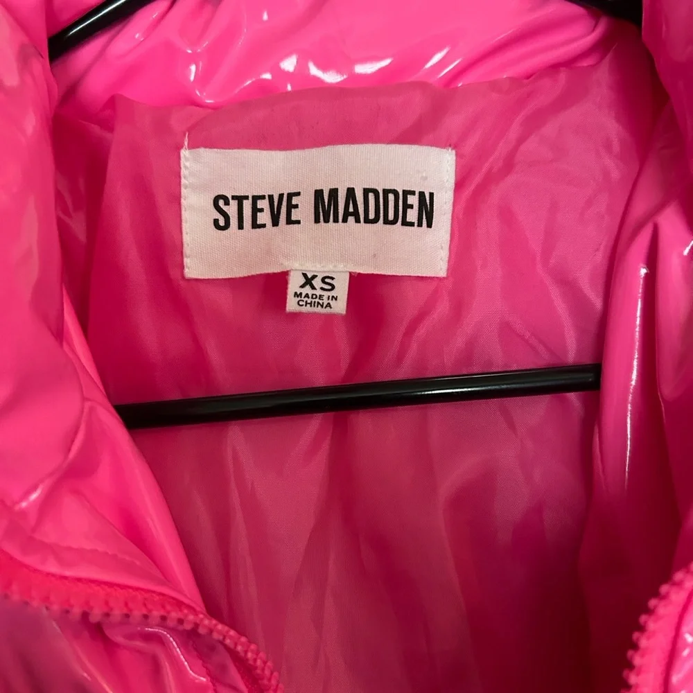 NWOT Steve Madden Women XS Puffer Jacket HOT PINK - Picture 2 of 10